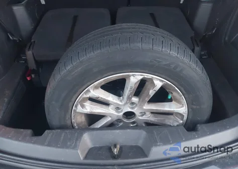 2015 Ford Explorer Xlt z USA, uszkodzony, nr VIN 1FM5K8D86FGB93989